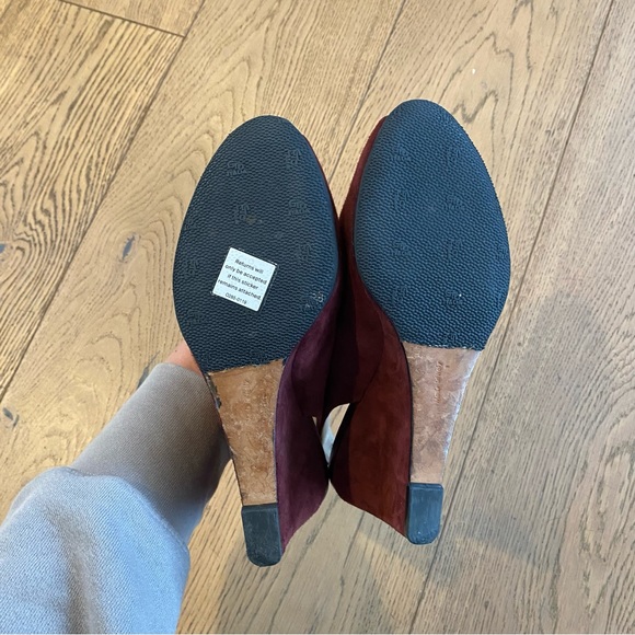 Celine by Phoebe Philo Burgundy Suede Slingback Wedges - Picture 3 of 8